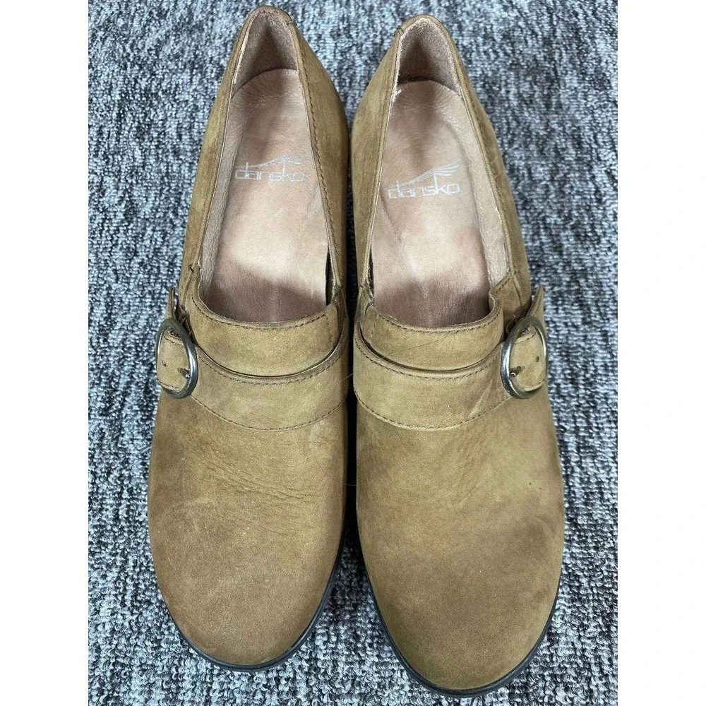 Dansko Clio Wedge Loafers Women 7.5-8 Mushroom Brown Nubuck Leather Buckle Clogs